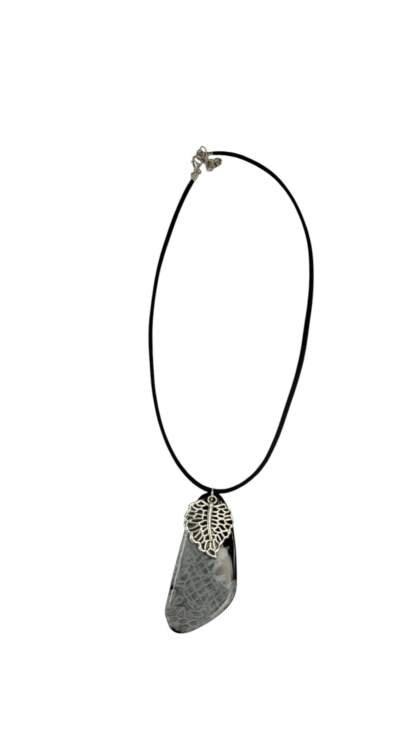 Subtle textures lace-like pattern with leaf charm Necklace