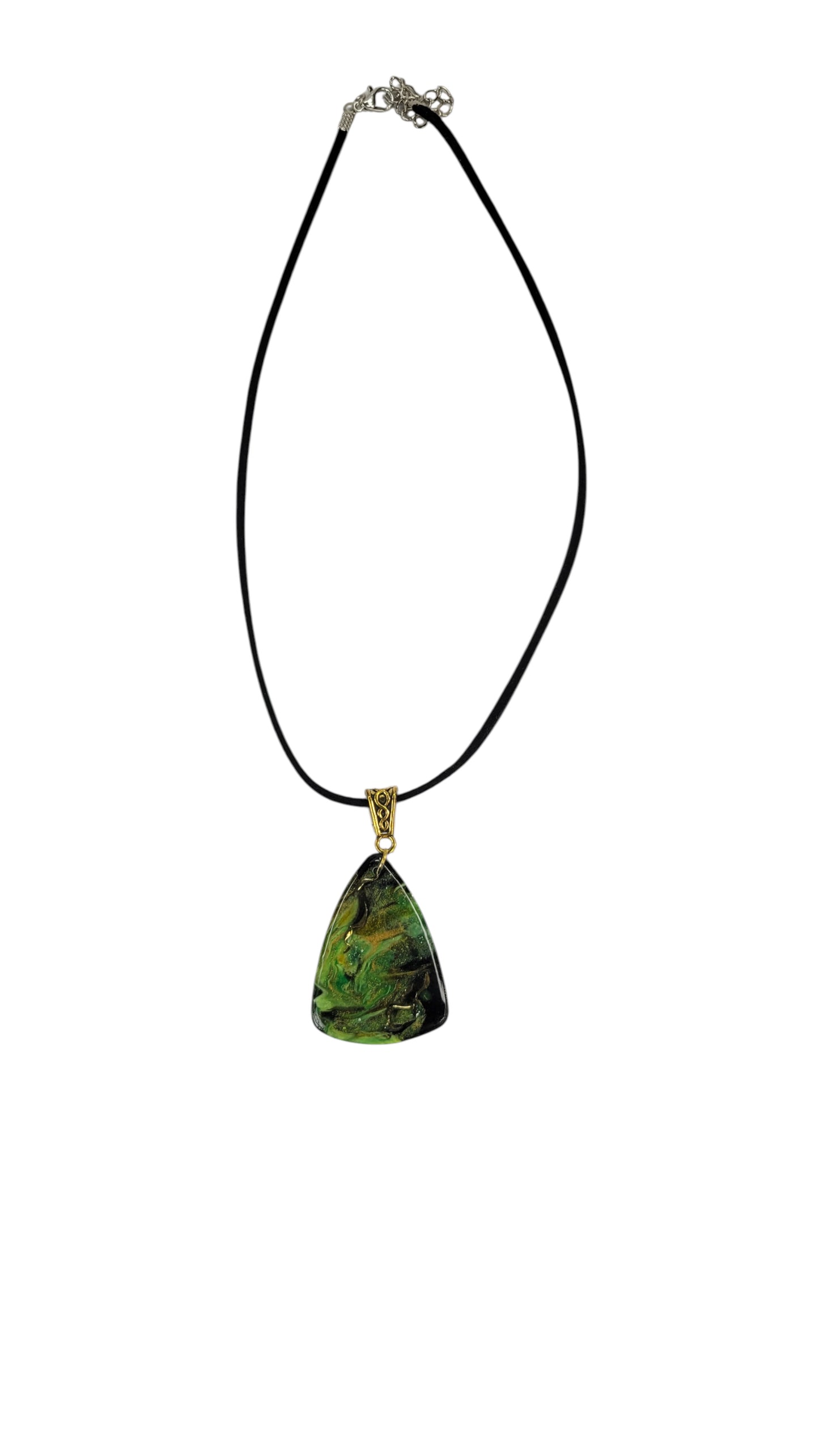 Glowing and green Necklace