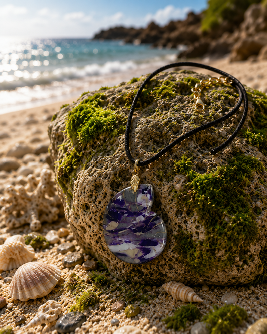 Shell marbled shades of deep violet, smoky charcoal, silver-gray, and pearl white Necklace