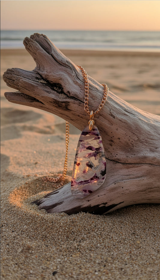 Soft shades of ivory and pearl mixed with berry Necklace