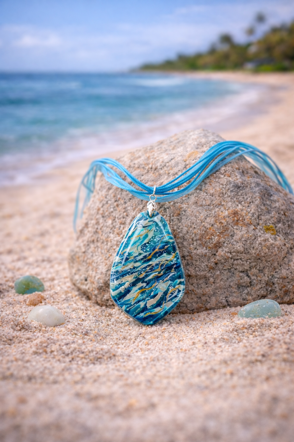 Soft turquoise and deep ocean blue Necklace
