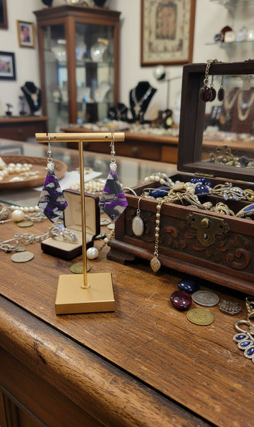 Diamond-shaped drops with streaks of royal purple Earrings