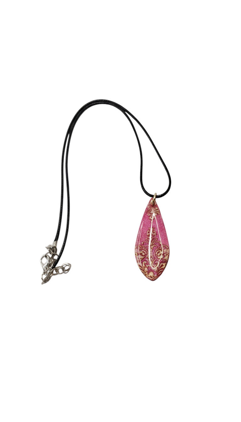 Pink and gold thin Necklace