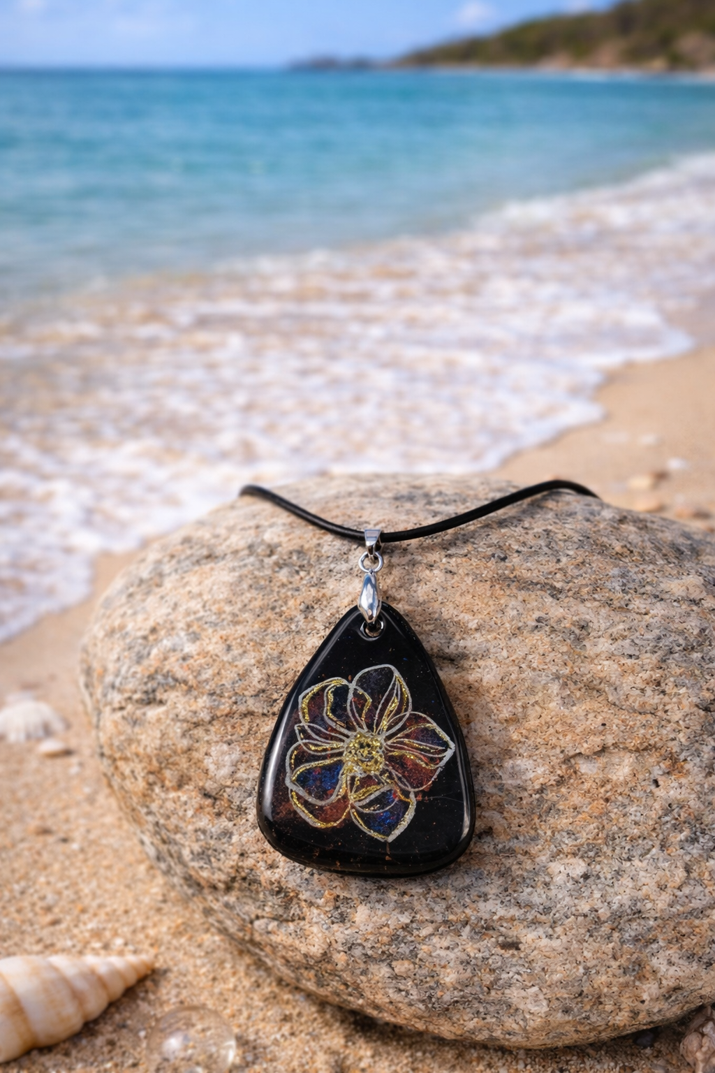 Shimmery flower on black Necklace