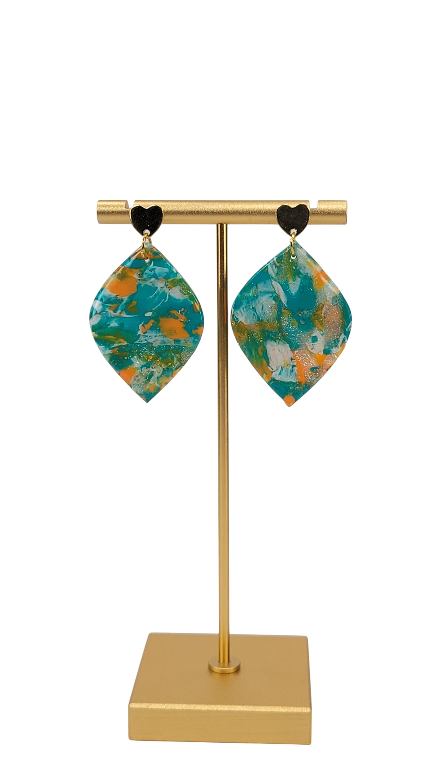 Diamond-shaped drops with golden heart Studs