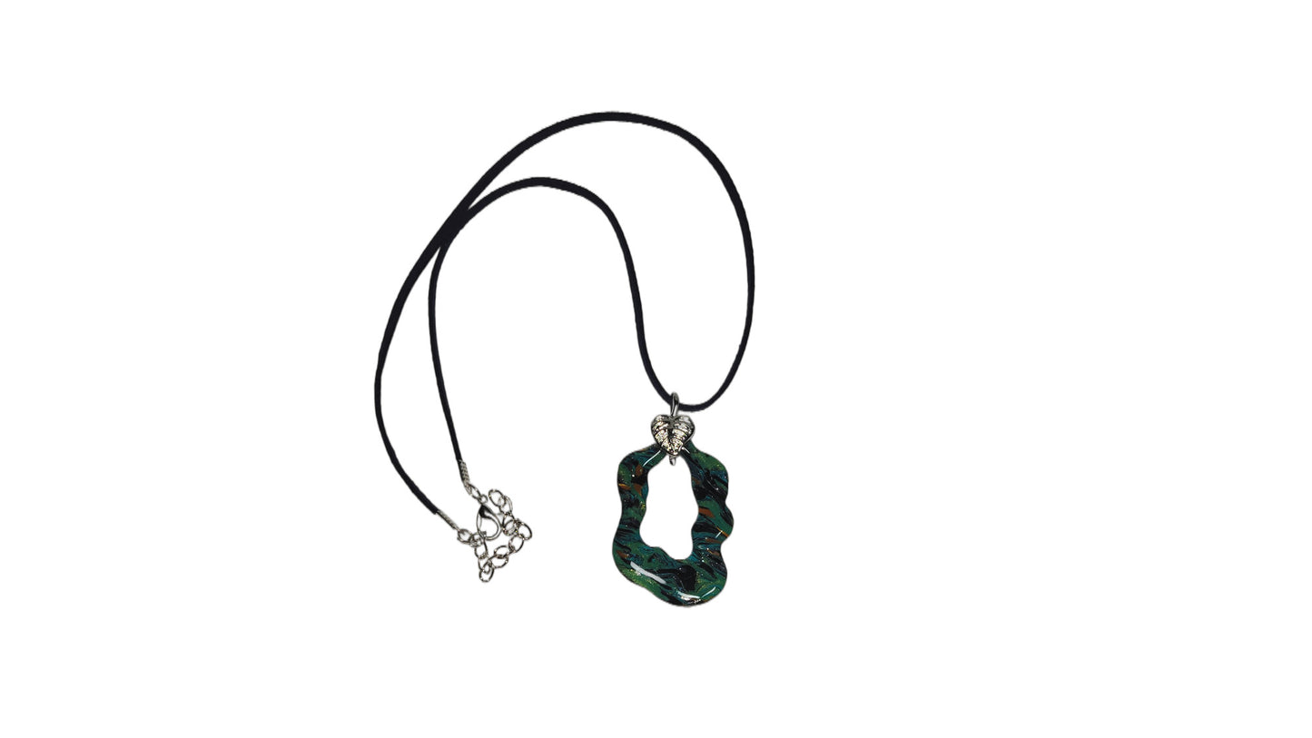 Abstract wavy Necklace