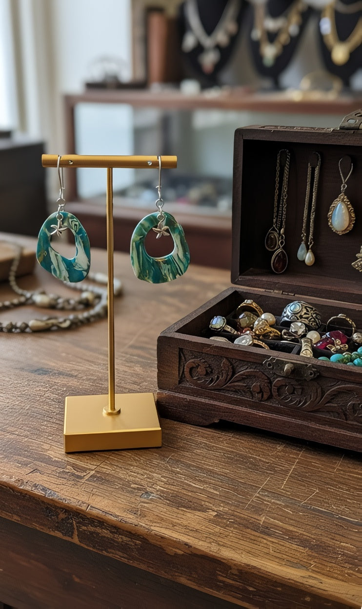 Stylish teardrop Earrings