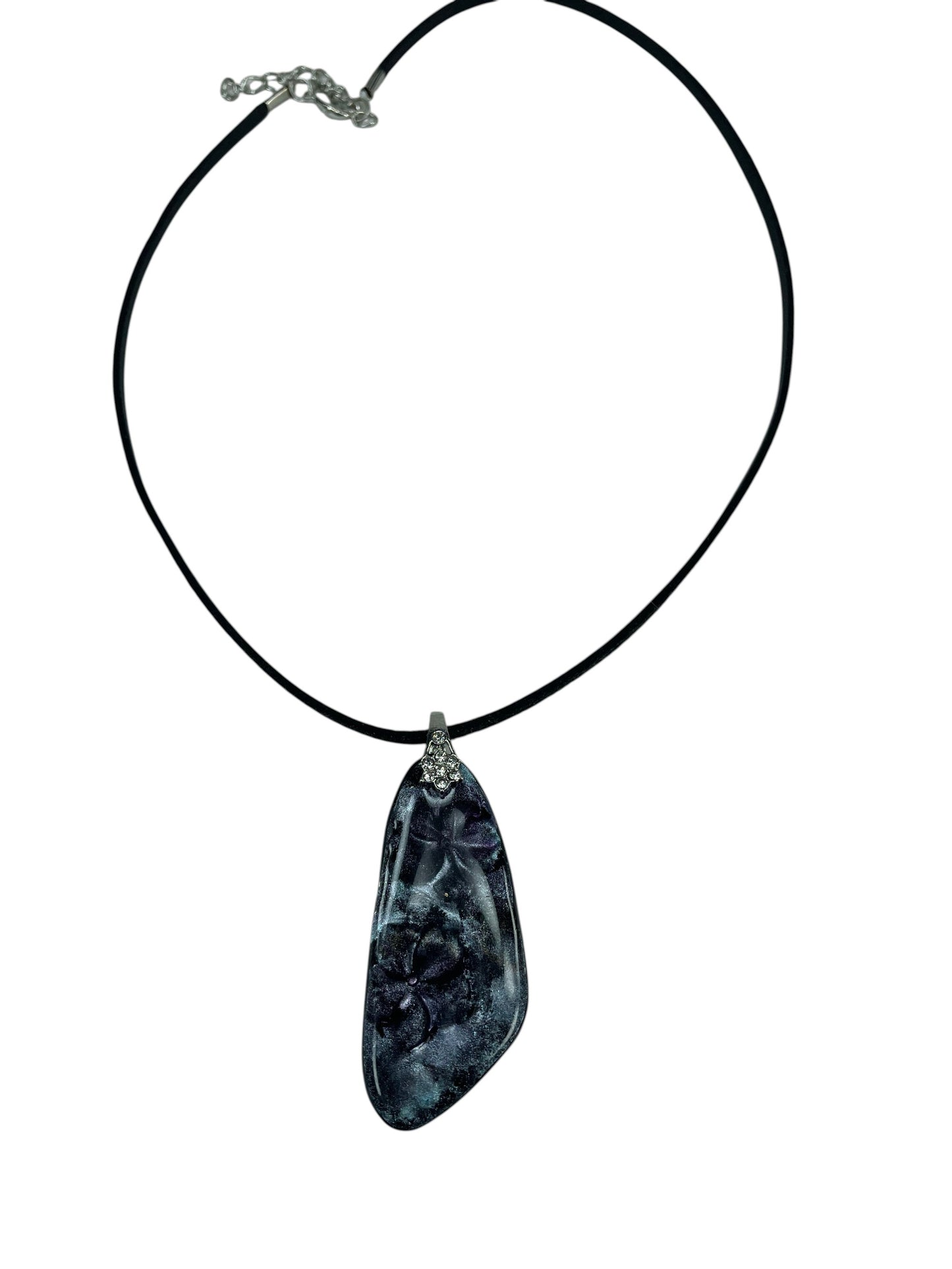 3D floral effect embedded within its deep, midnight silvery Necklace