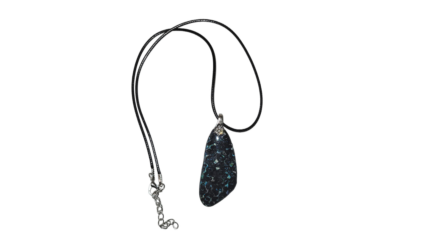 Sparkly blue Necklace