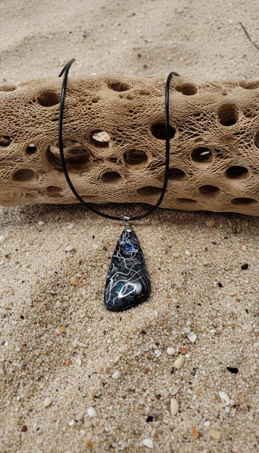 Blue and silver cabochon Necklace